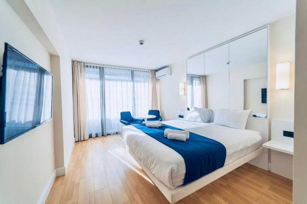 Best House Orbi City Aparthotel Batumi Kültér fotó
