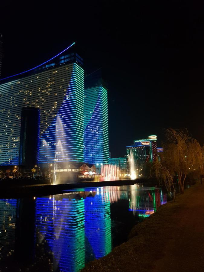 Best House Orbi City Aparthotel Batumi Kültér fotó